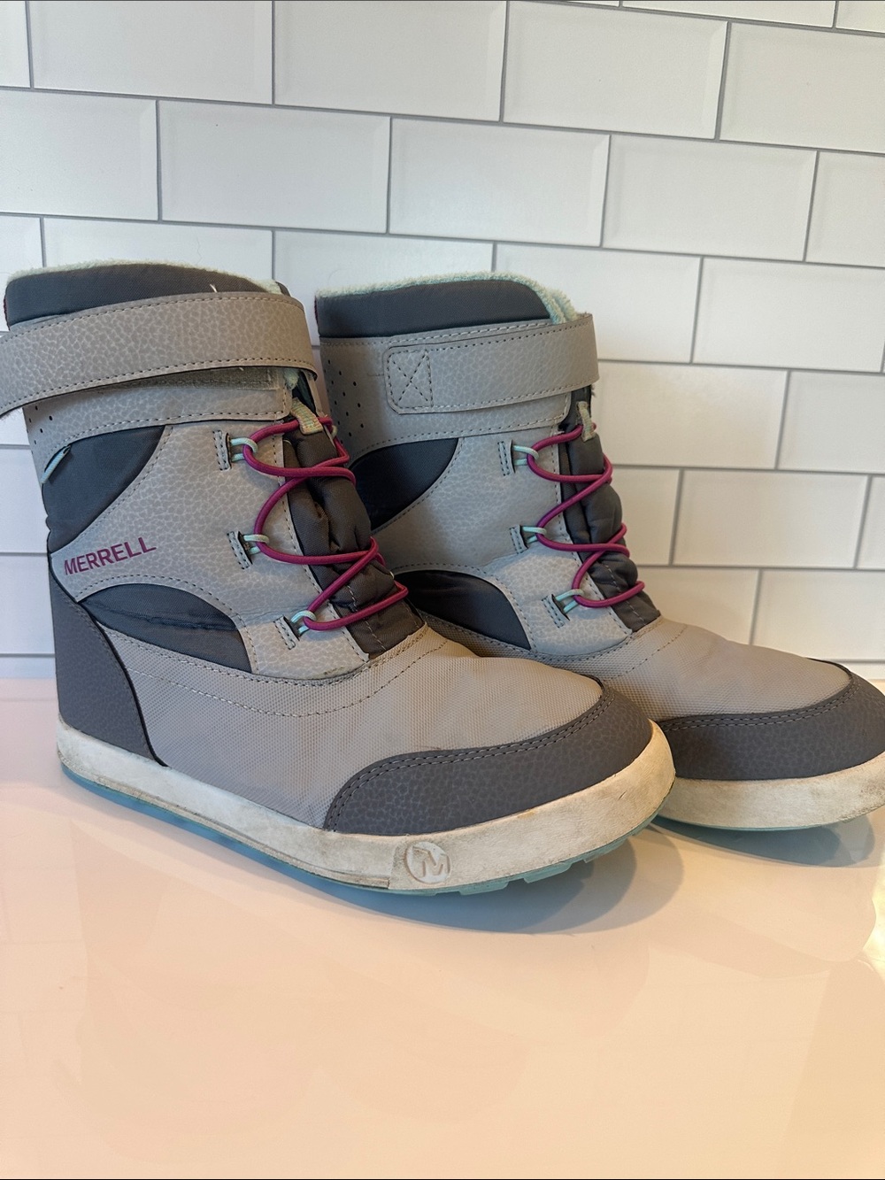 Merrell Kids Gray and Pink Snow Boots